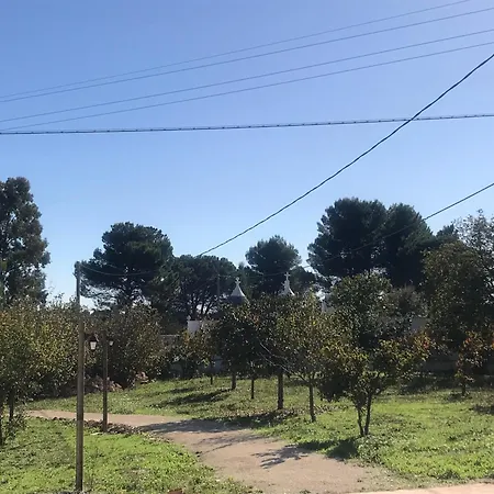 Trullo The Queen מרטינה פרנקה